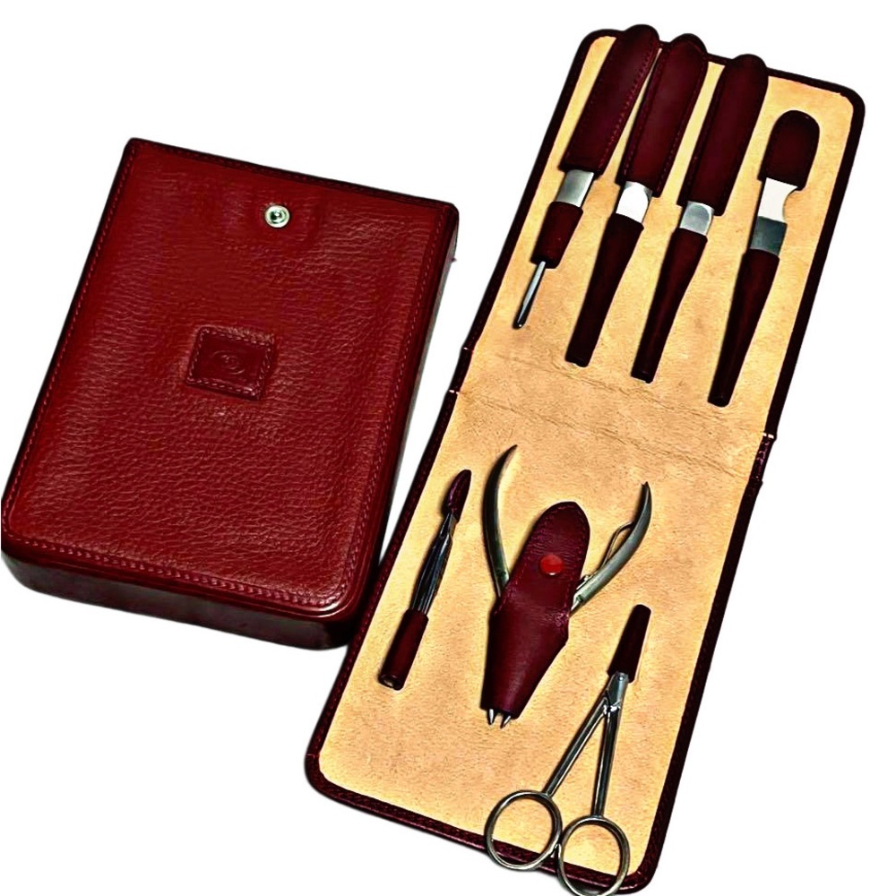 Authentic Vintage Gucci Unused Travel Grooming & Nail Set in Leather GG Case